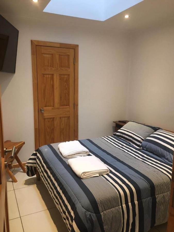 Hostal Balmaceda Punta Arenas Exterior photo